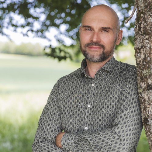 valéry-comte-expert-en-pnl-portrait-epnll-ecole-de-pnl-de-lausanne Photo de : valéry-comte-expert-en-pnl-portrait-epnll-ecole-de-pnl-de-lausanne